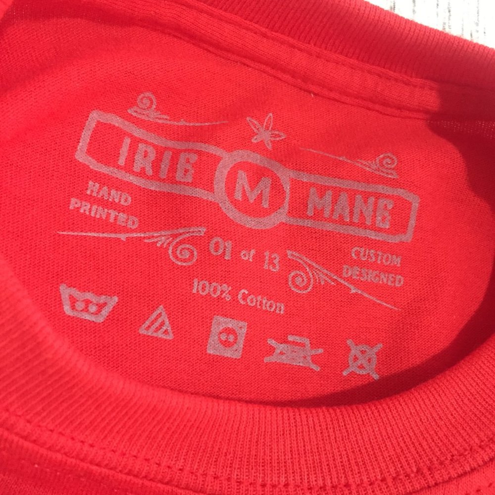 Red (w) Hand Printed "KEEP YOUR DISTANCE" Tshirt - Picture 4 of 5